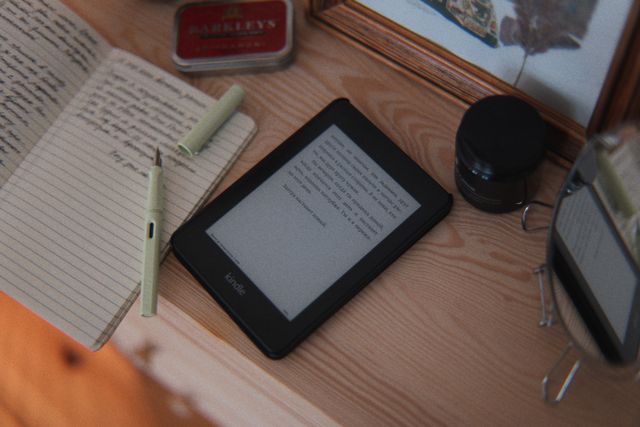 Amazon Kindle Scribe